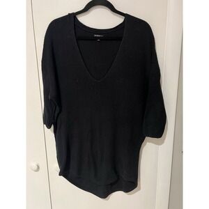 Express Women's Oversized XS Black V-Neck Sweater 3/4 Sleeves Knit